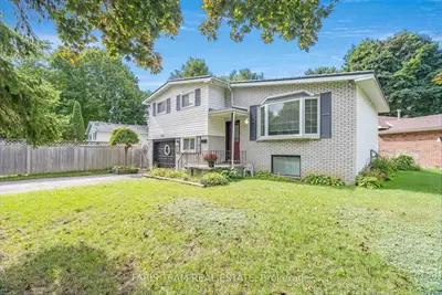 596 Mississaga Street W, Orillia, ON L3V 3C6