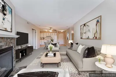126 BELL FARM Road 216, Barrie, ON L4M 6J3