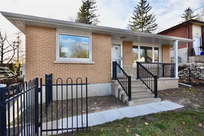 234 Bayfield Street, Barrie, ON L4M 3B7
