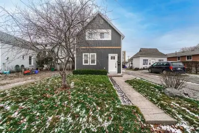 49 Sanford Street, Barrie, On L4n 3c3