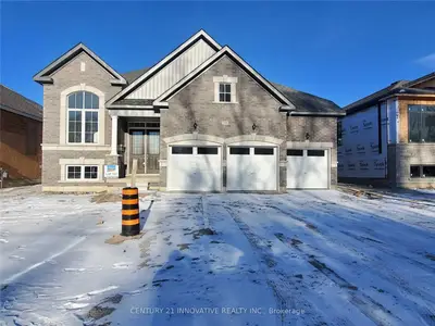 298 Ramblewood Drive, Wasaga Beach, ON L9Z 0C4