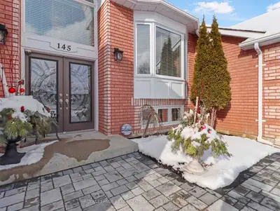 145 WASAGA SANDS Drive, Wasaga Beach, ON L9Z 1H9