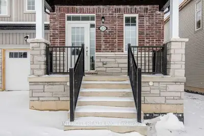 23 Stately Drive, Wasaga Beach, ON L9Z 0L9