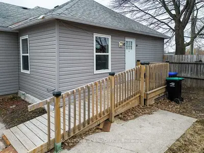28 Moberly Street, Collingwood, ON L9Y 1R1