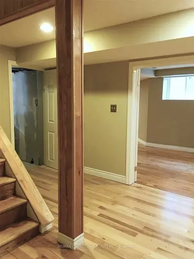 31 Logan Court Bsmnt, Barrie, ON L4N 8G9