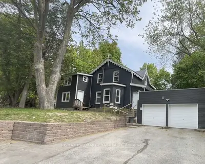 145 OWEN Street 1B, Barrie, ON L4M 3H8