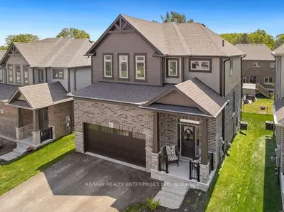 Detached in Midland