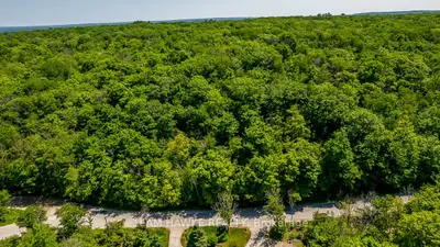 1451 SANDY BAY Road, Penetanguishene, ON L9M 1Y6