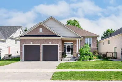 63 MEADOWLARK Boulevard, Wasaga Beach, ON L9Z 3B3
