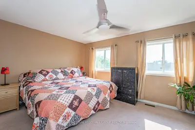 53 Srigley Street, Barrie, ON L4N 0L7