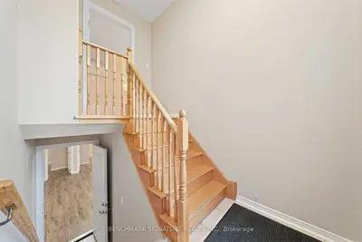 10 Leslie Avenue Bsmt, Barrie, ON L4N 9N8