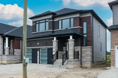 35 Union Boulevard, Wasaga Beach, ON L9Z 0M6