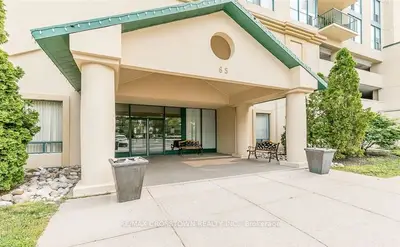 65 Ellen Street 1202, Barrie, ON L4N 3A5