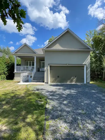 91 61ST Street S, Wasaga Beach, ON L9Z 2Z3