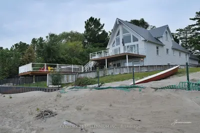 76 Hiawatha Avenue N, Wasaga Beach, ON L9Z 2M1