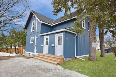 49 Victoria Street 1, Orillia, ON L3V 2V7