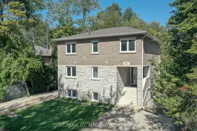 61 60th Street N, Wasaga Beach, On L9z 1v7