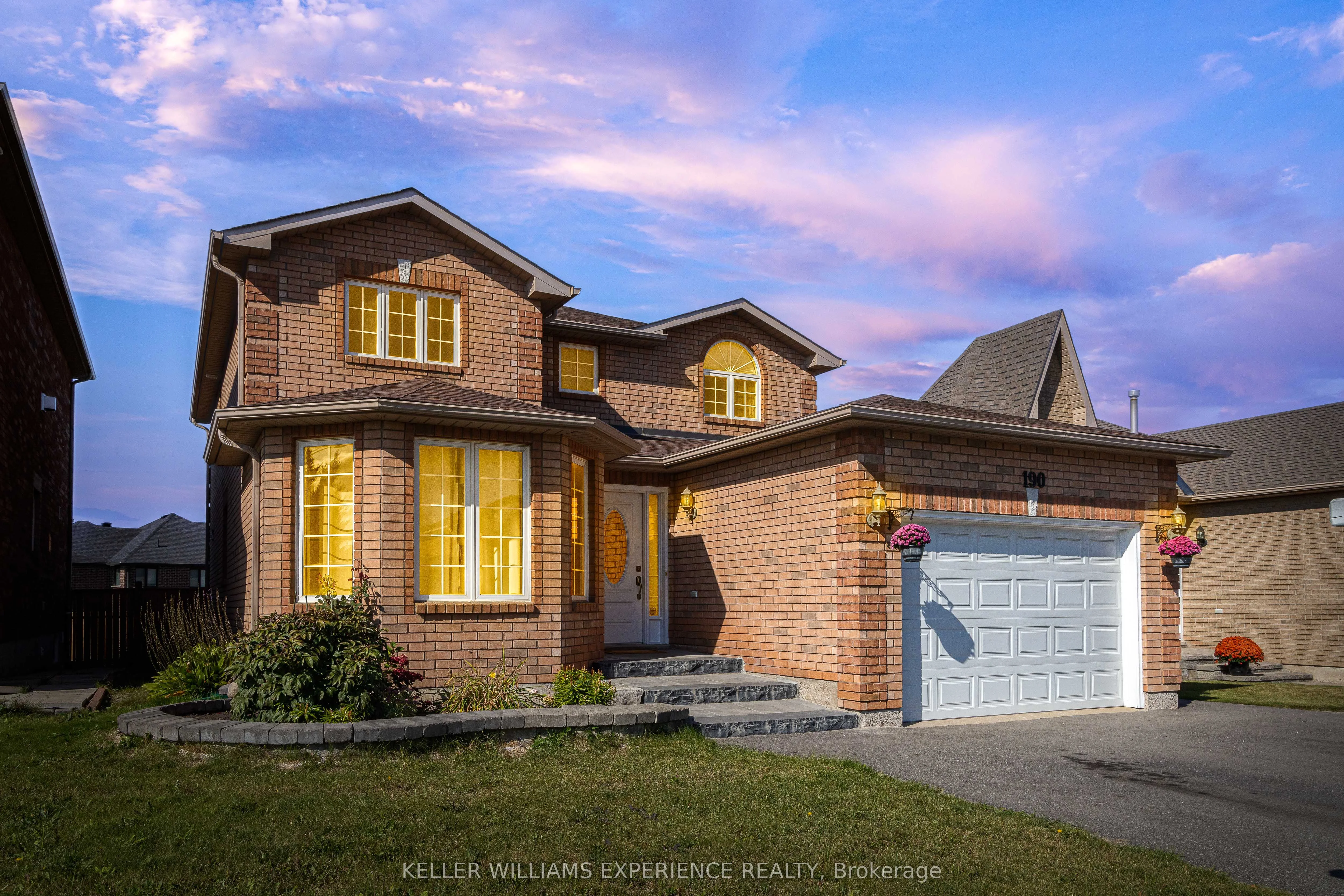 190 MADELAINE Drive, Barrie, ON L4N 0S7
