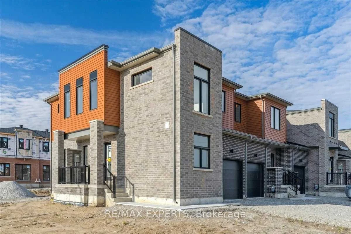 131 Turnberry Lane, Barrie, ON L9J 0M8