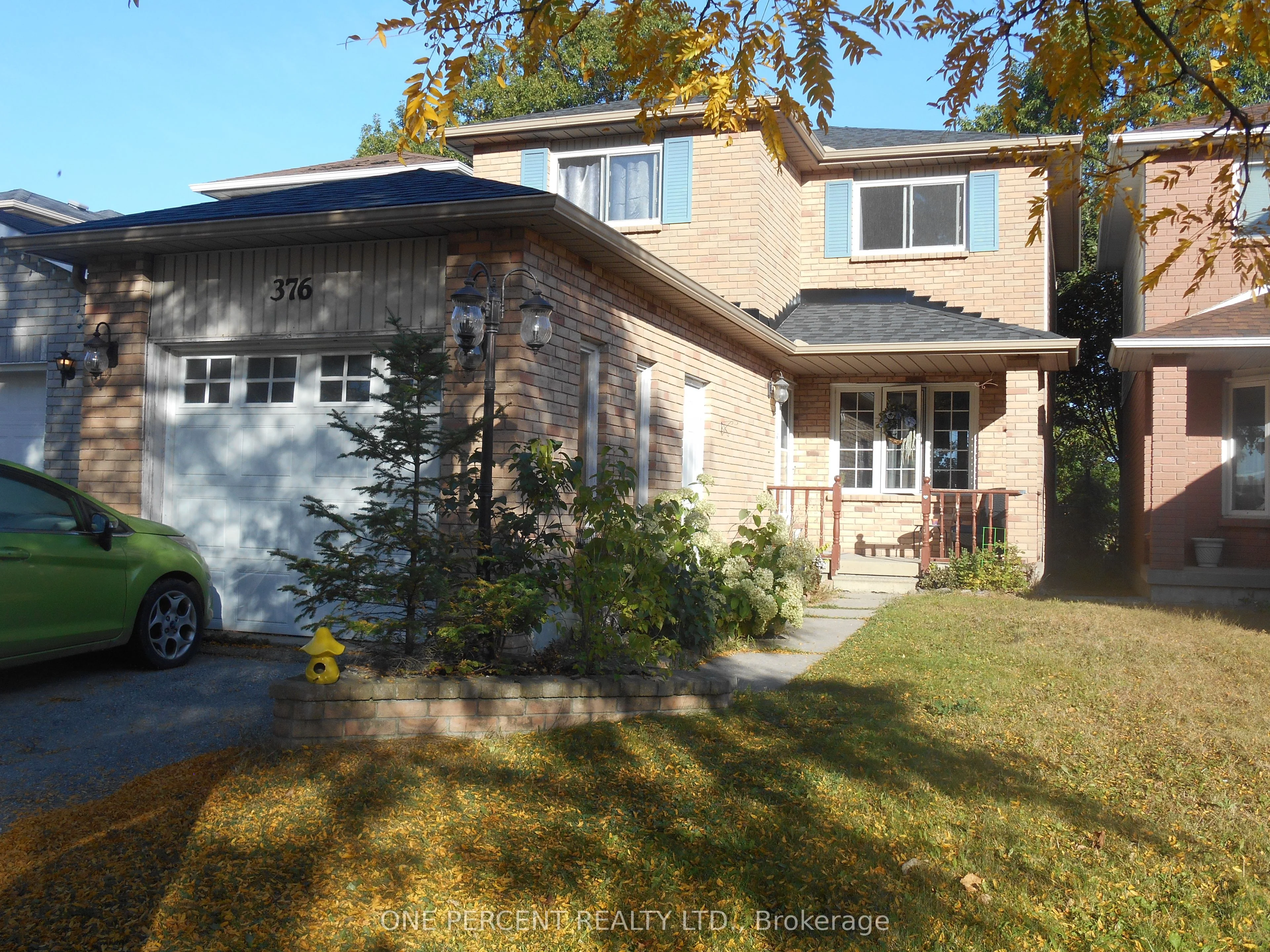 376 LIVINGSTONE Street W, Barrie, ON L4N 7M9