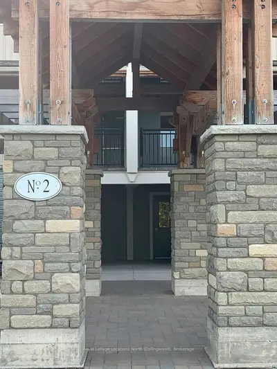 2 Cove Court 203, Collingwood, On L9y 0y6