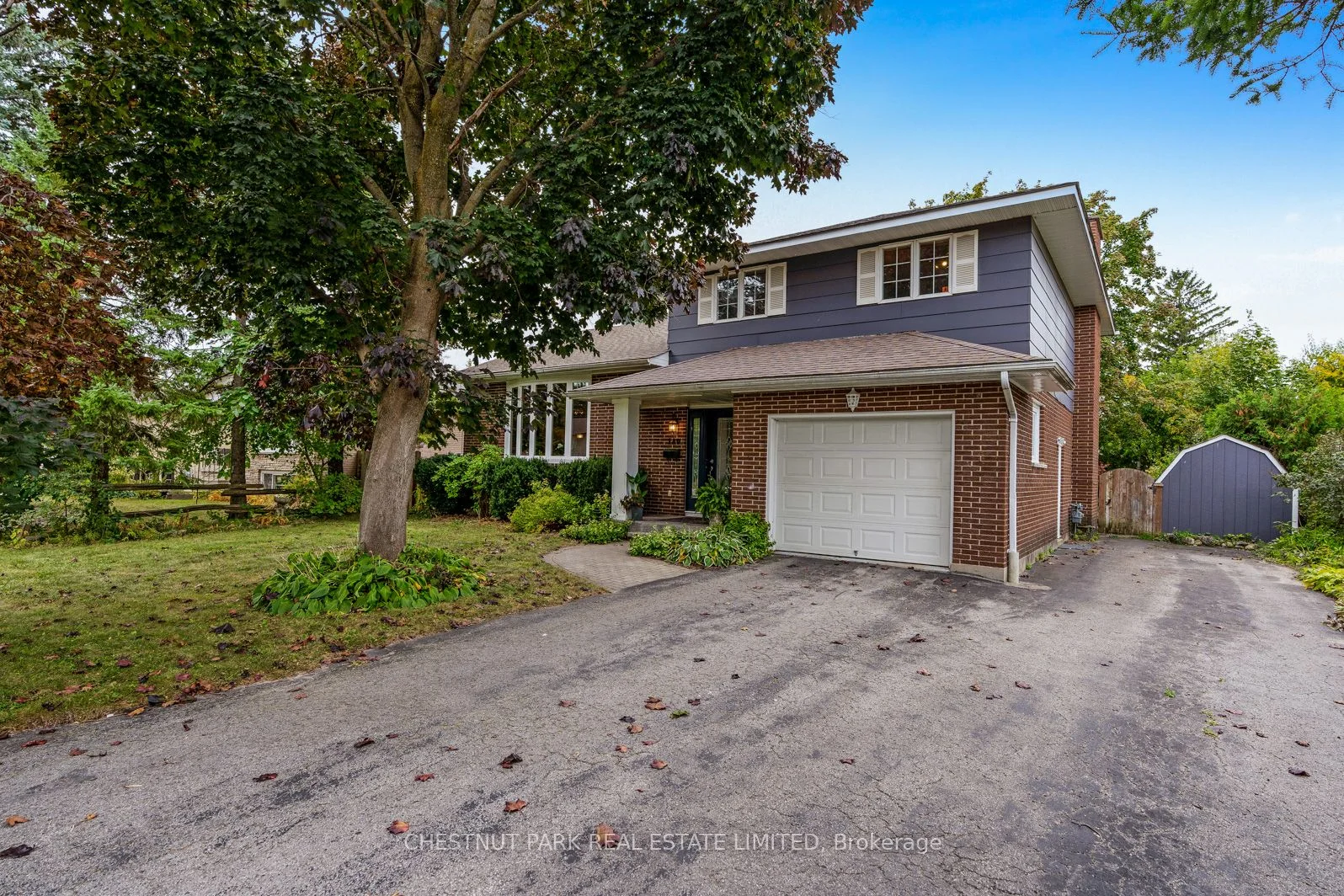 180 WALNUT Street, Collingwood, ON L9Y 3C6