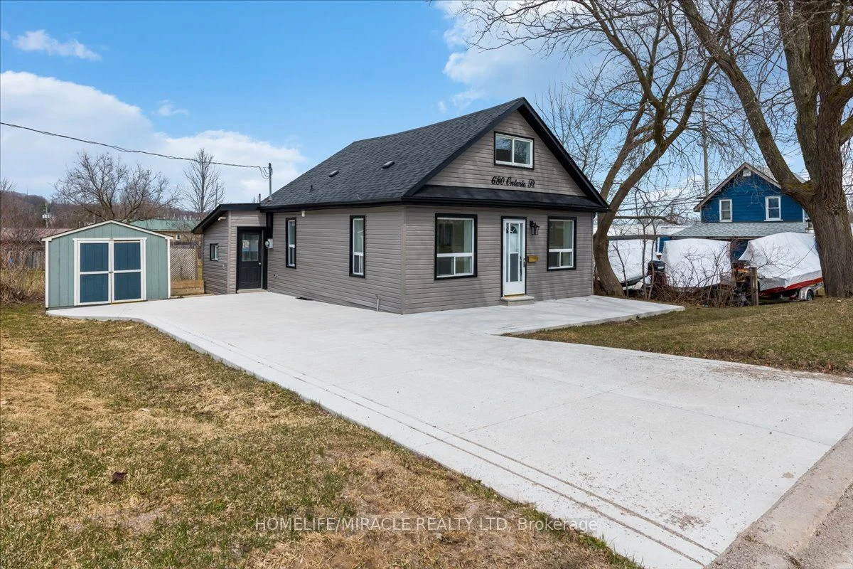 680 Ontario Street, Midland, ON L4R 1A4