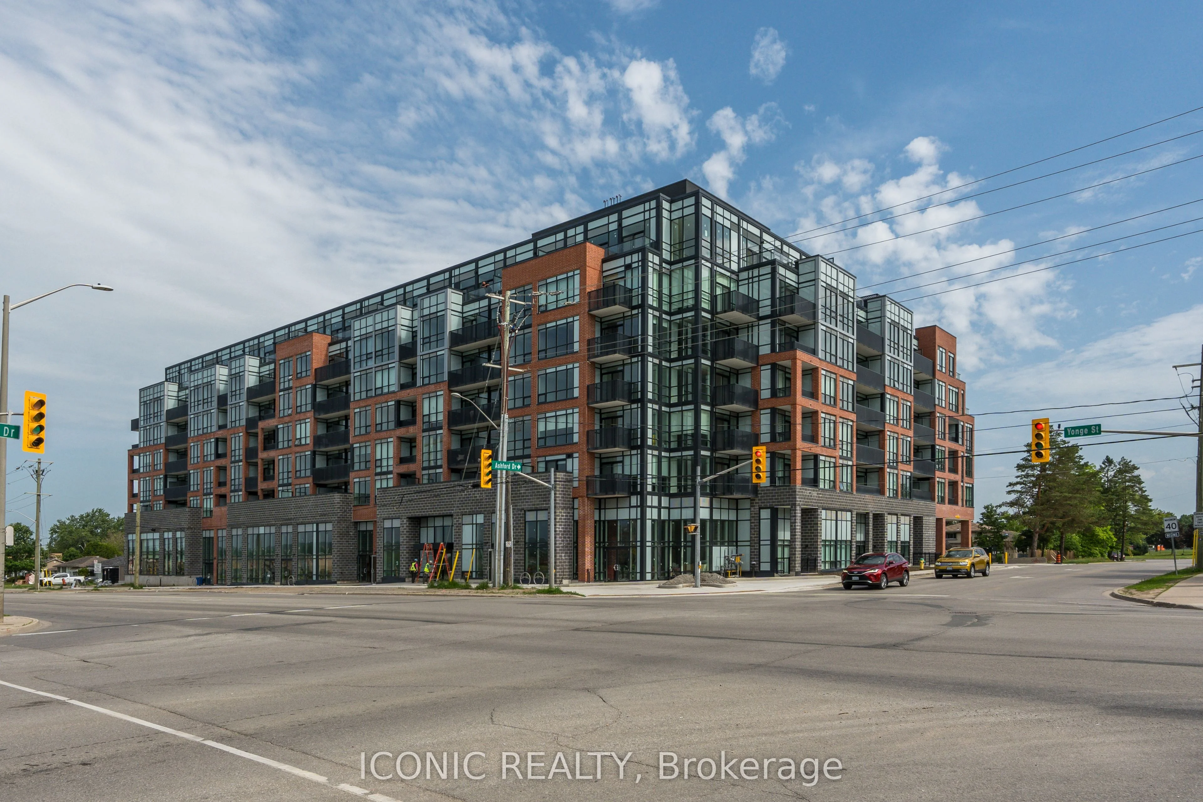 681 Yonge Street 510, Barrie, ON L4N 4E8