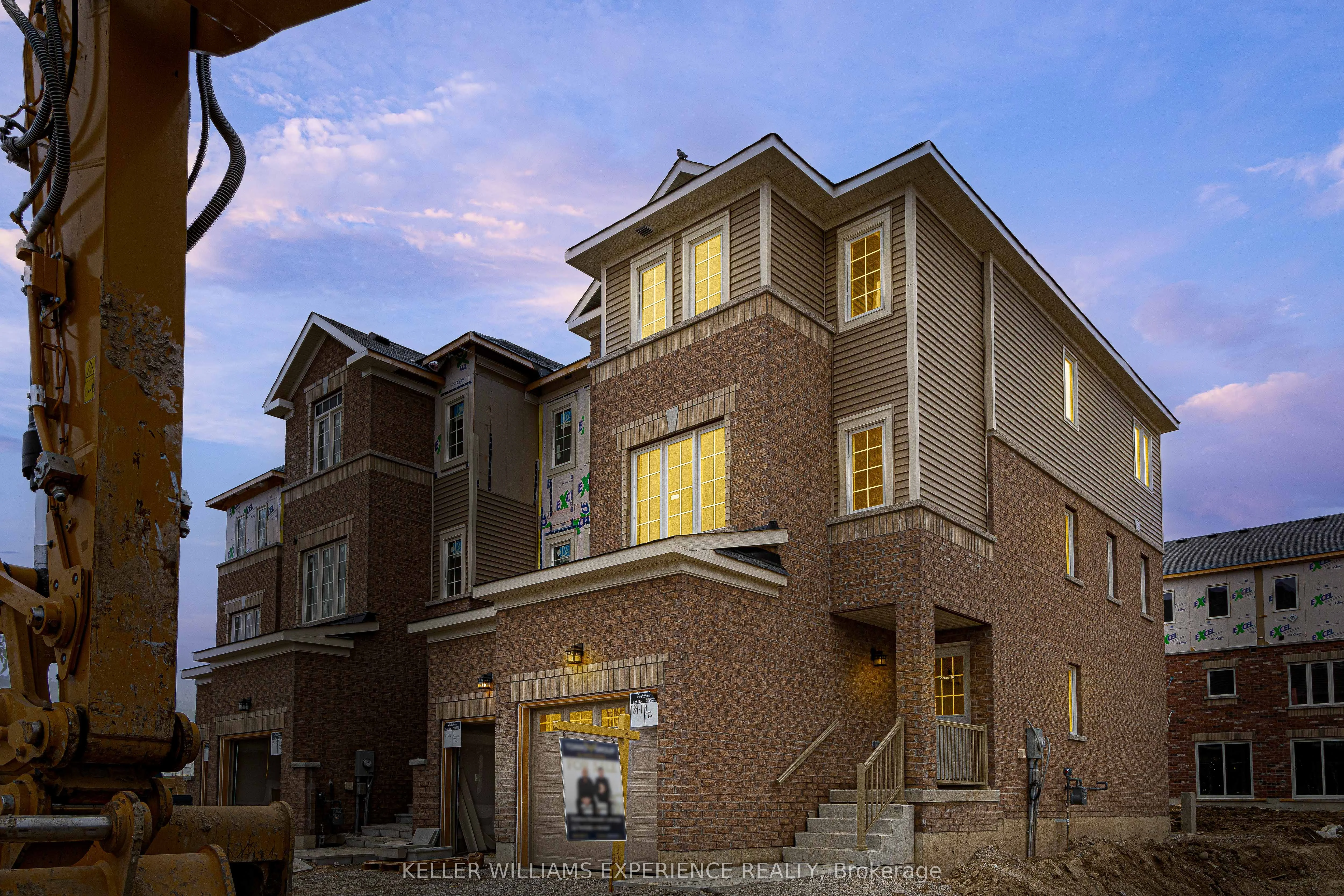 9 Tobias Lane N, Barrie, ON L9J 0T8