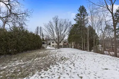 152 Owen Street Unit 3, Barrie, On L4m 3h9