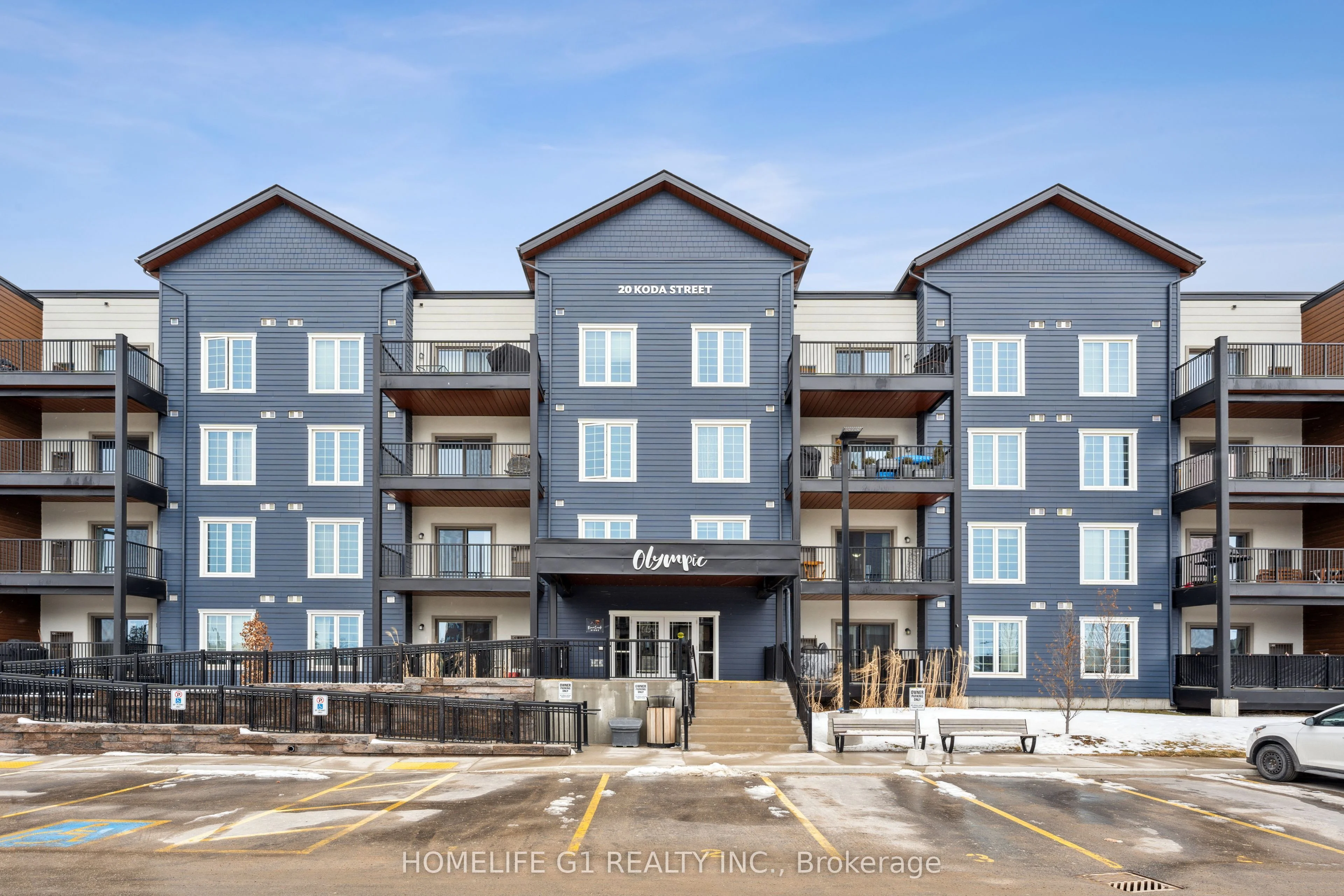 20 Koda Street 207, Barrie, On L9j 0j7