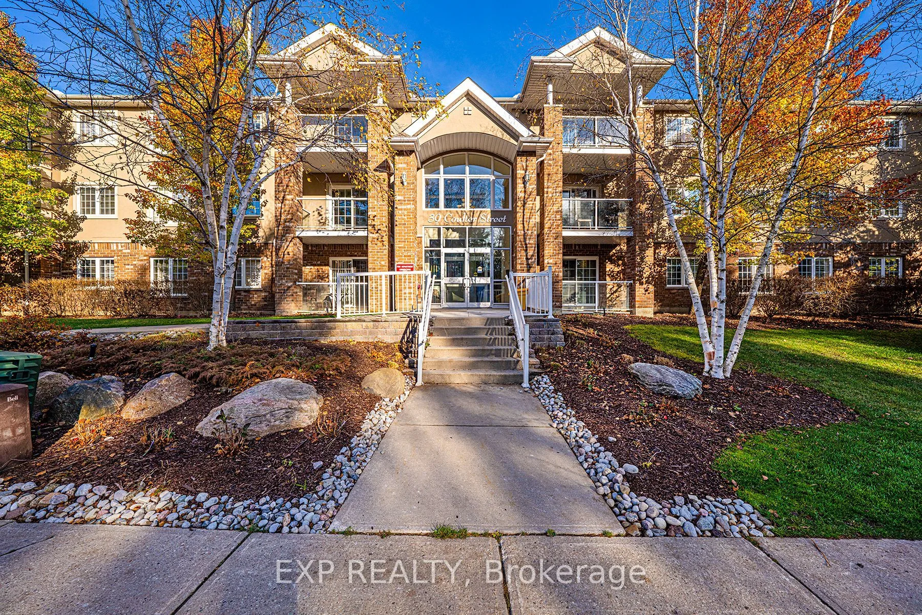 39 Coulter Street #26, Barrie, ON L4N 6L9