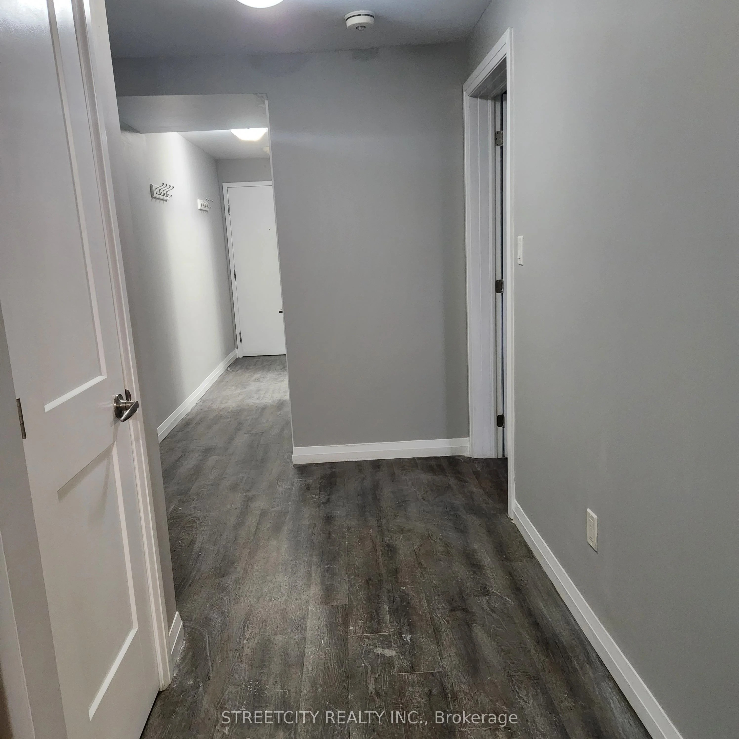 170 Bradford Street B3, Barrie, ON L4N 3B5