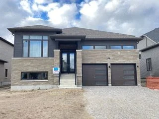 148 Rosanne Circle, Wasaga Beach, ON L9Z 0N5
