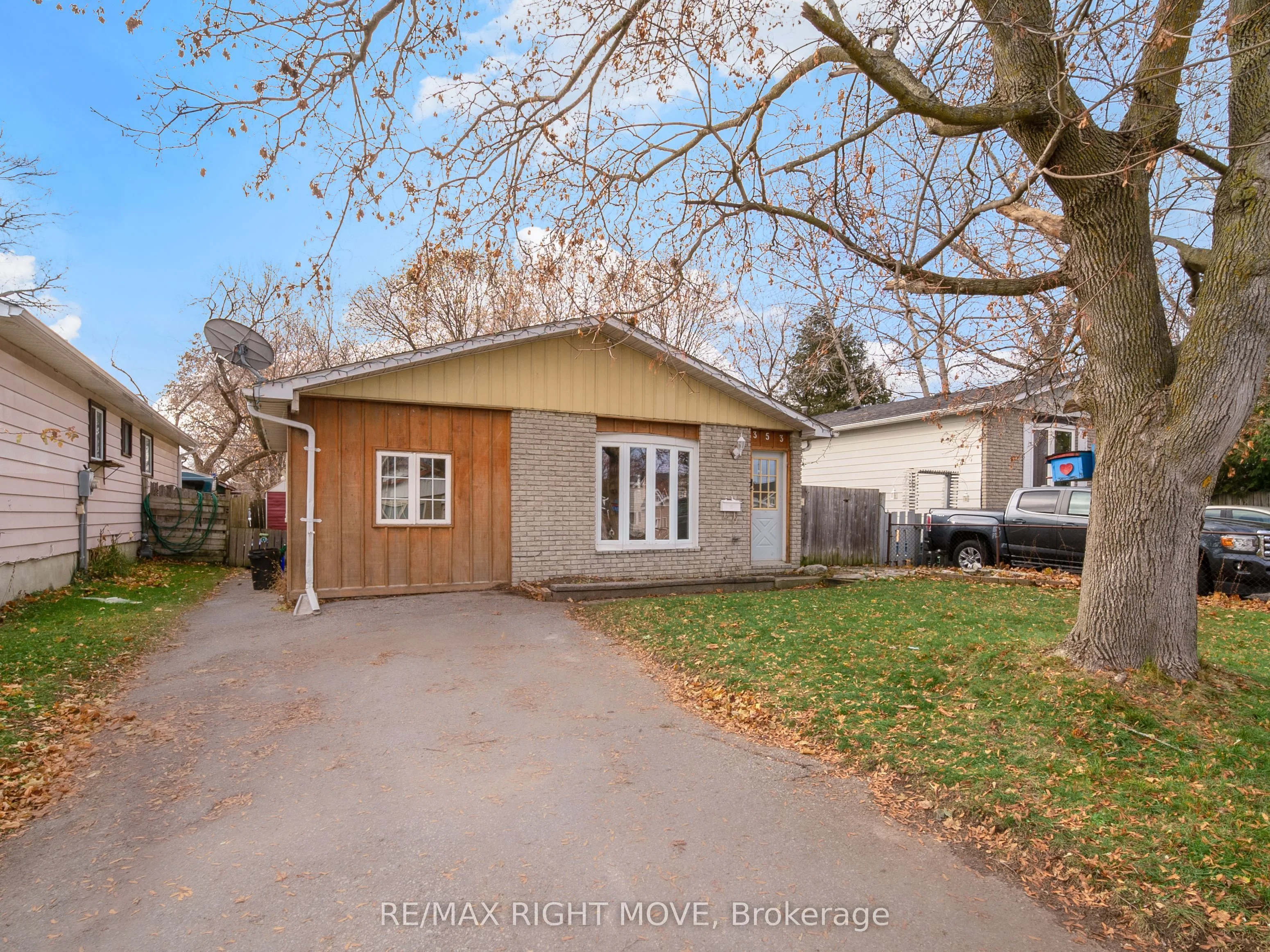 353 Leslie Street, Orillia, ON L3V 6M7