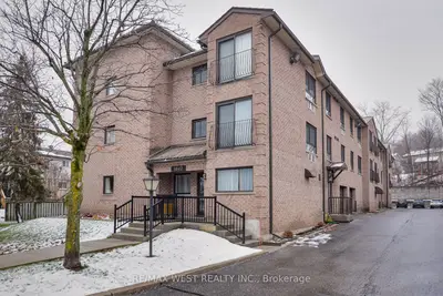 1047 Mississaga Street 307, Orillia, On L3v 3c7