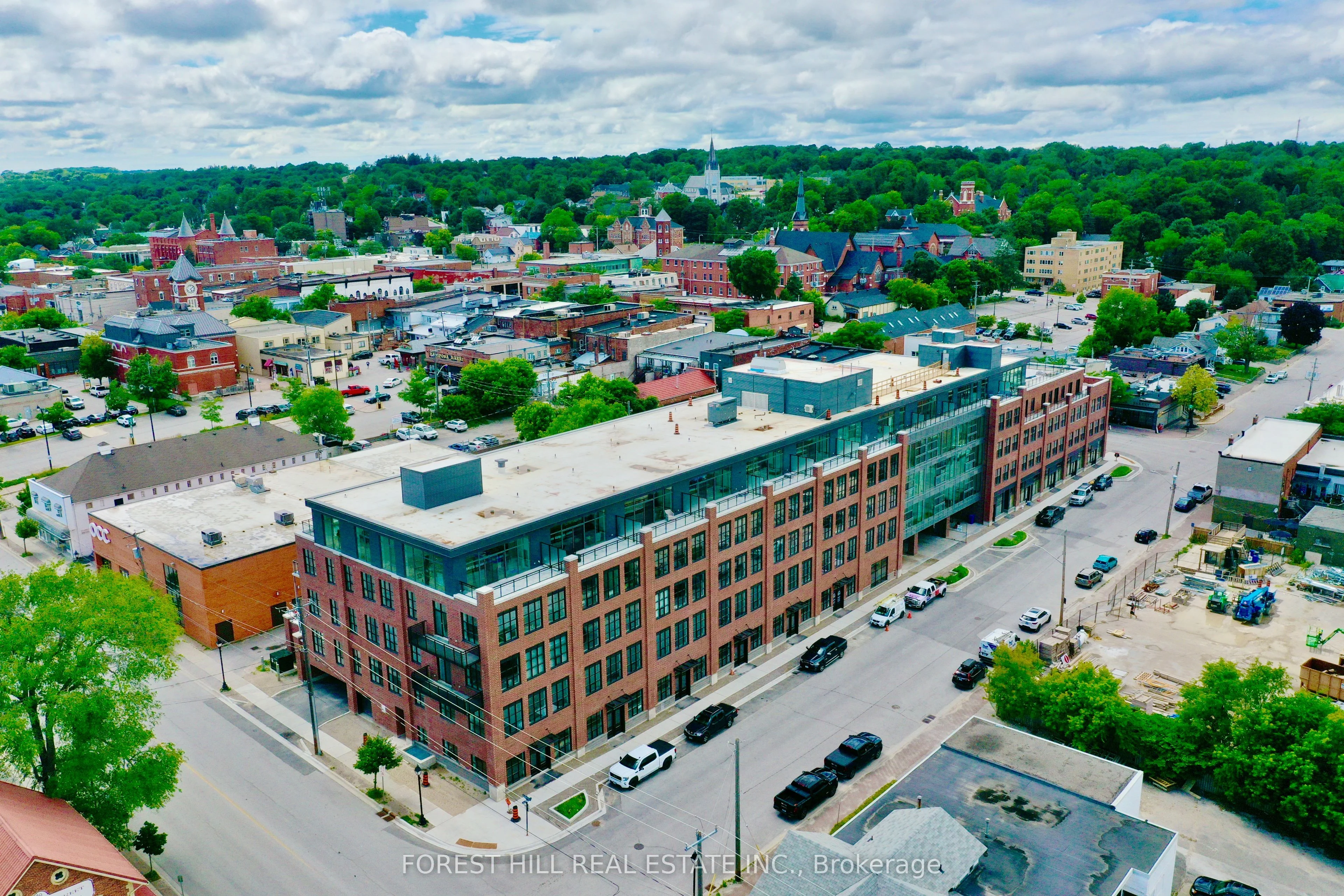 21 Matchedash Street S 213, Orillia, On L3v 4w4