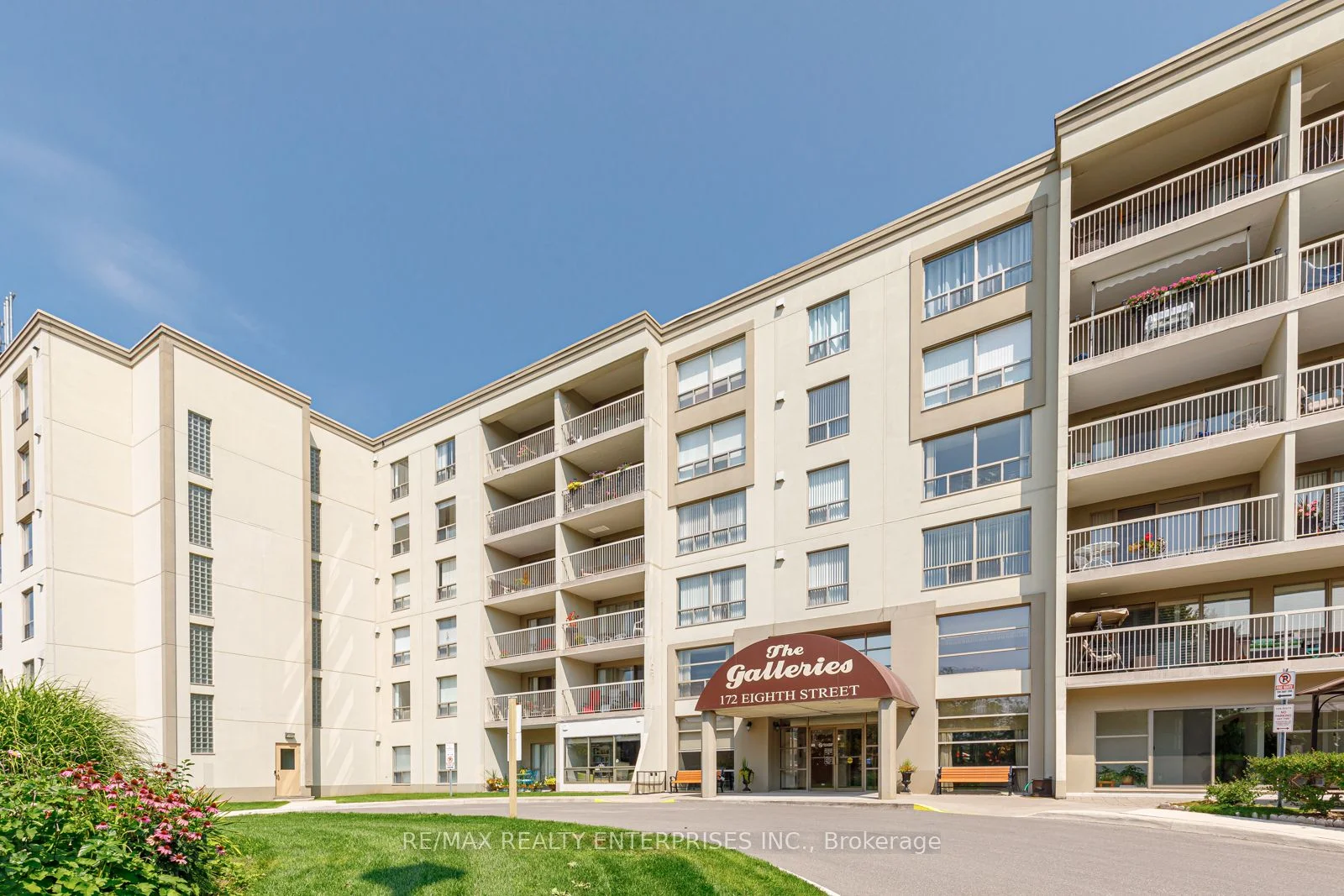 172 Eighth Street 605, Collingwood, ON L9Y 4T2