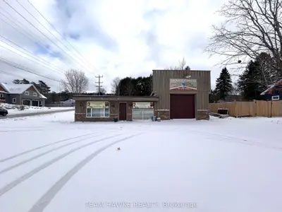 156 Robert Street W, Penetanguishene, On L9m 1p8