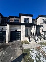 15 Evergreen Terrace 15, Barrie, On L4n 6k7