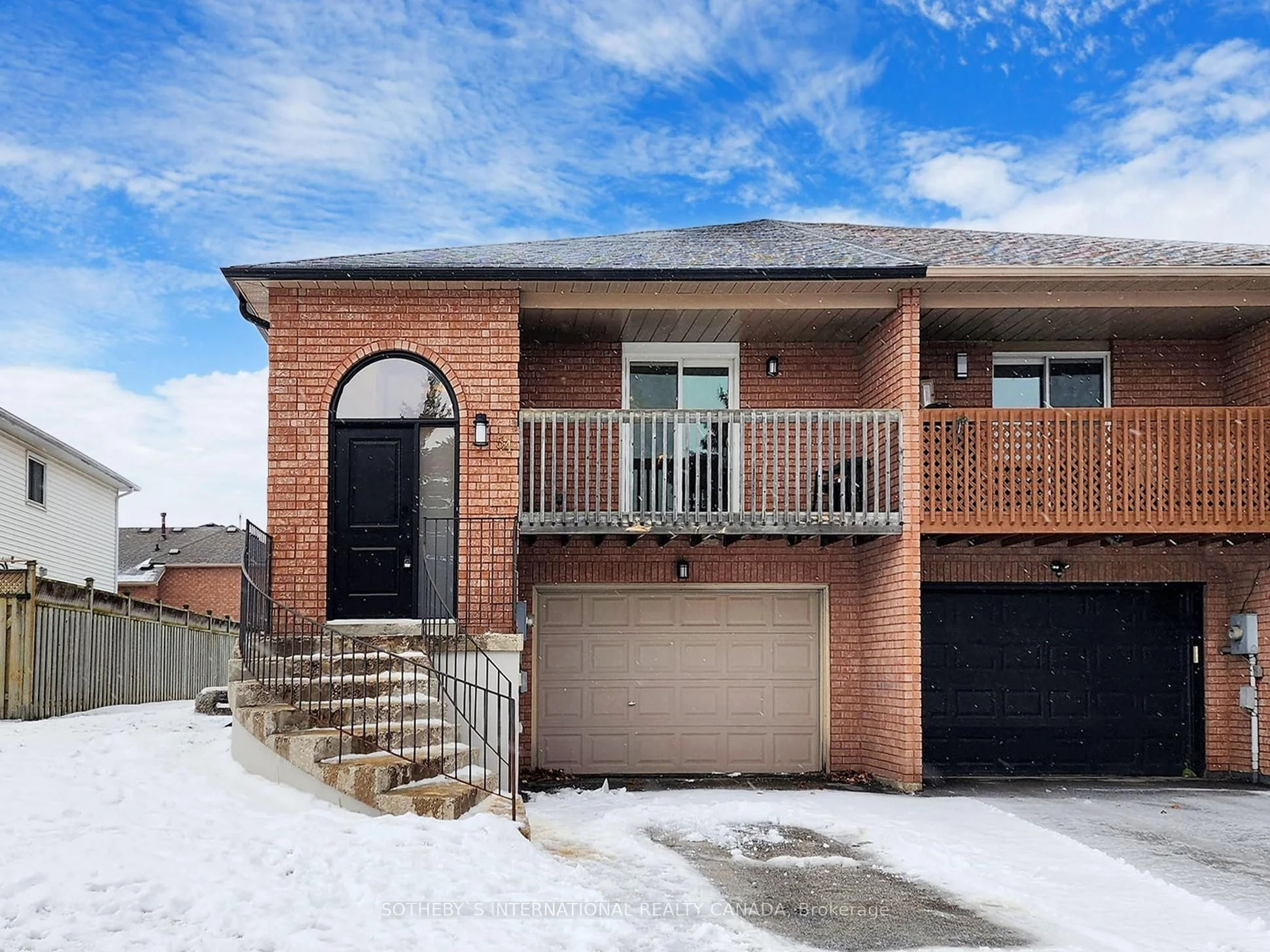 54 Porritt Street, Barrie, On L4n 6x7