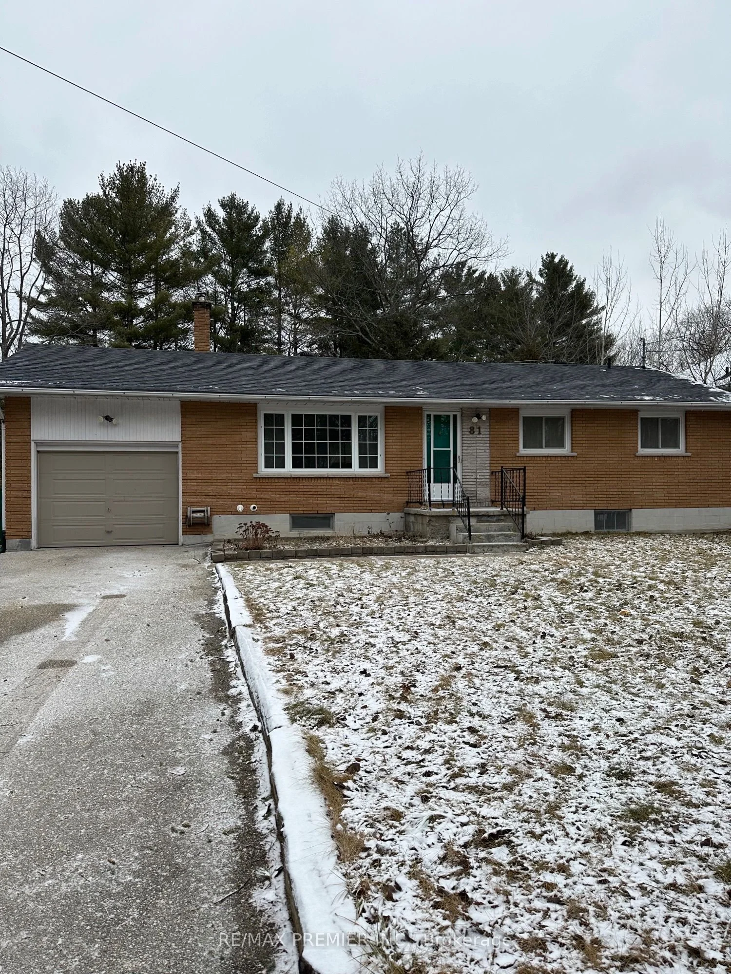 81 40th Street S, Wasaga Beach, On L9z 1z9