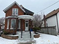 15 Burton Avenue 2, Barrie, On L4n 2r3