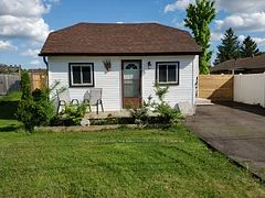 112 Robert Street E, Penetanguishene, On L9m 1j2