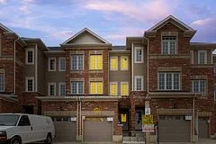 29 Tobias Lane, Barrie, On L9j 0t8