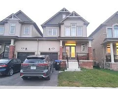 52 Portland Street, Collingwood, On L9y 2l3