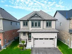 56 Maidens Crescent, Collingwood, On L9y 5m4