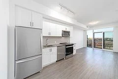 681 Yonge Street 607, Barrie, On L4n 4e8