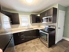 205 Innisfil Street #a, Barrie, On L4n 3e9