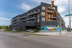 430 Essa Road 411, Barrie, On L9j 0m1